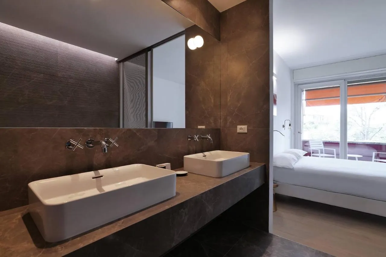 Elegant Urban Retreat In The Heart Of Milan - Brera Apartment