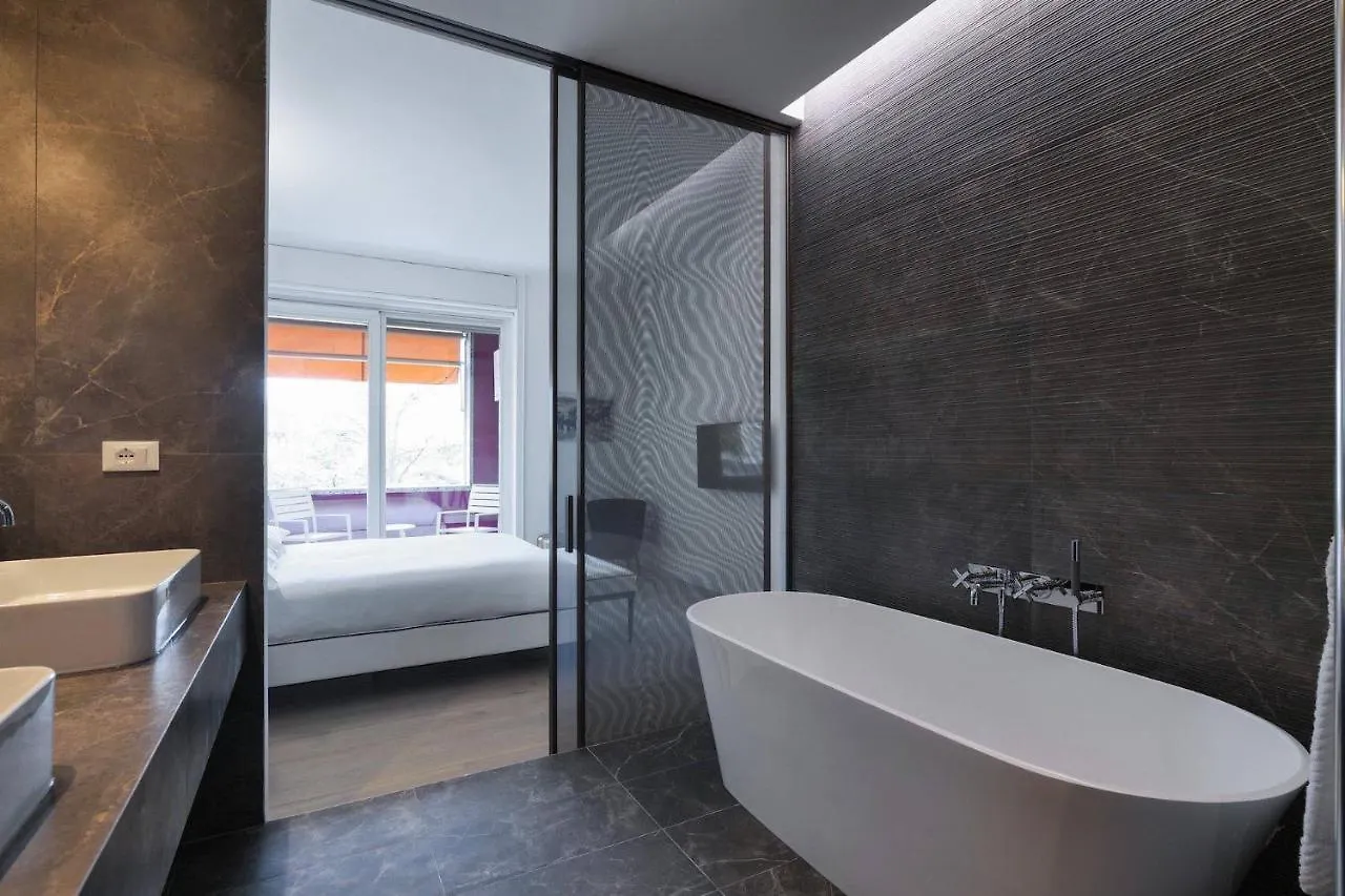 Elegant Urban Retreat In The Heart Of Milan - Brera Apartment
